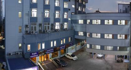 Sri Aarvee Hotels