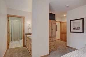 2 habitaciones, wifi gratis, ropa de cama y acceso para silla de ruedas 