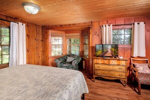 1 habitación, tabla de planchar con plancha, wifi gratis y ropa de cama 