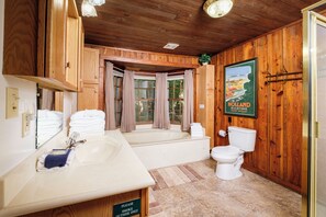 Jabón y papel de baño 