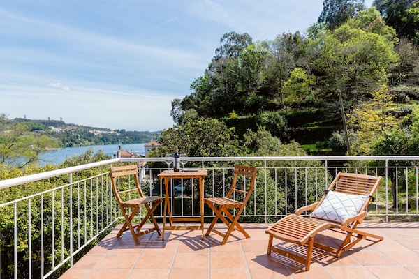 Terrace overlooking Douro river