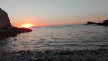 Liegestühle, Strandtücher