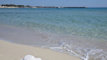 Sun-loungers, beach towels