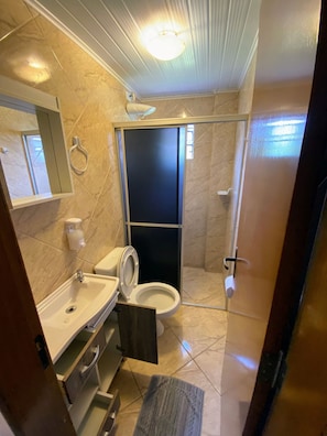 Appartement Duplex Supérieur, 1 lit double, climatisation | Salle de bain