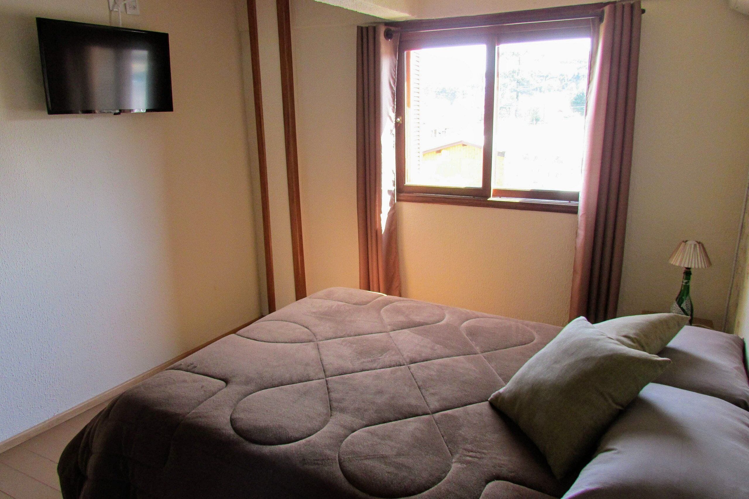 Standard Apartment, Air conditioning