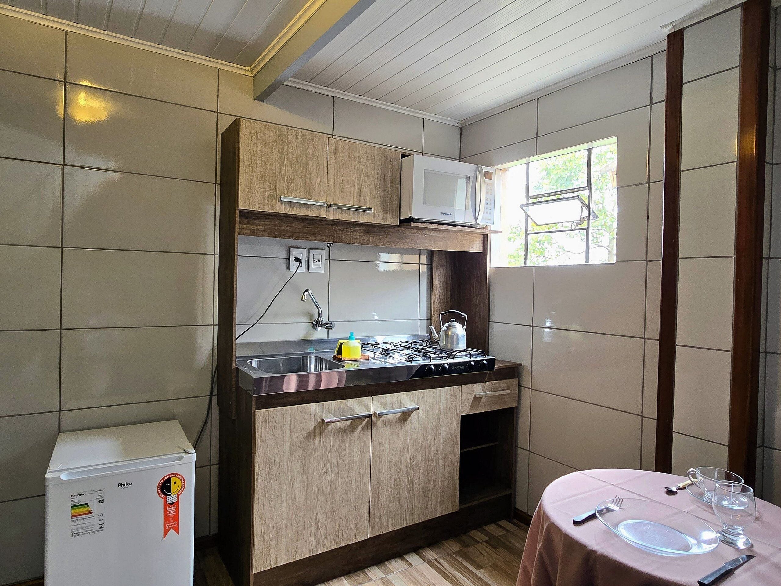 标准公寓, 厨房 | 私人厨房 | 微波炉、厨具/餐具、清洁用品