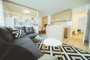TV - Feel in Sarajevo Apartment + Parking (Sarajevo)