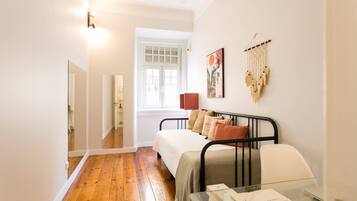 3 soveværelser, strygejern/strygebræt, internetforbindelse, sengetøj