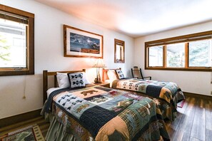 3 Schlafzimmer, Bügeleisen/Bügelbrett, kostenloses WLAN, Bettwäsche