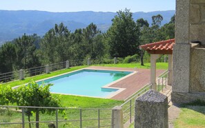 Utomhuspool