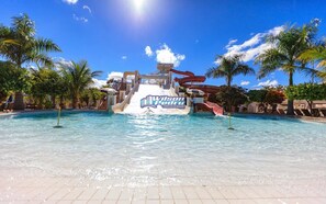 Waterslide - Lacqua diRoma - Apartamentos WPI (Caldas Novas)