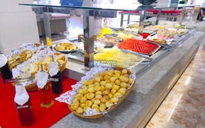 Dagelijks ontbijtbuffet (toeslag)