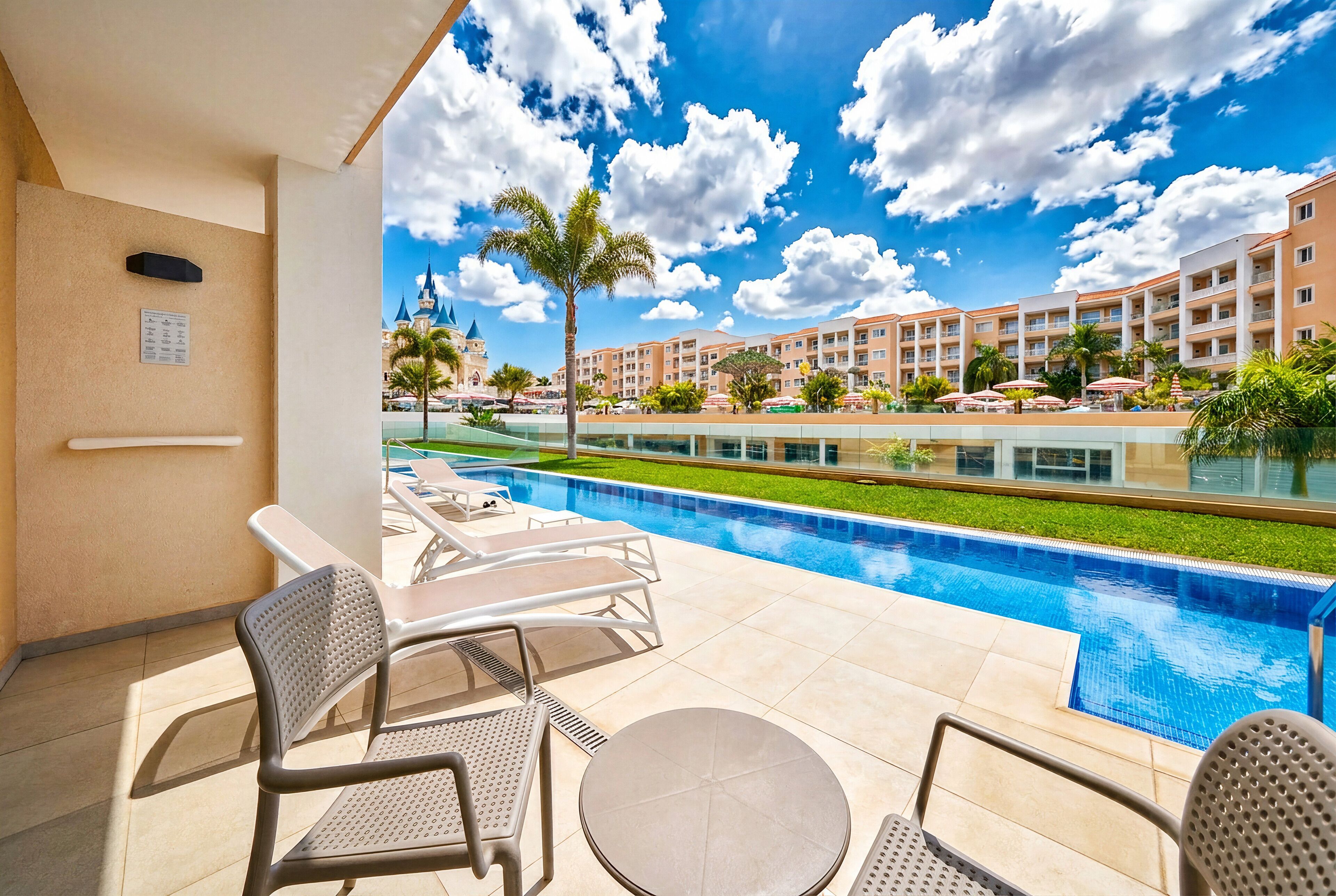 Swim Up Junior Suite (Adults Only) | Kolam renang pribadi