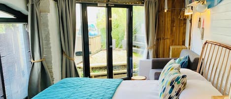 1 soverom, strykejern/-brett, wi-fi og sengetøy