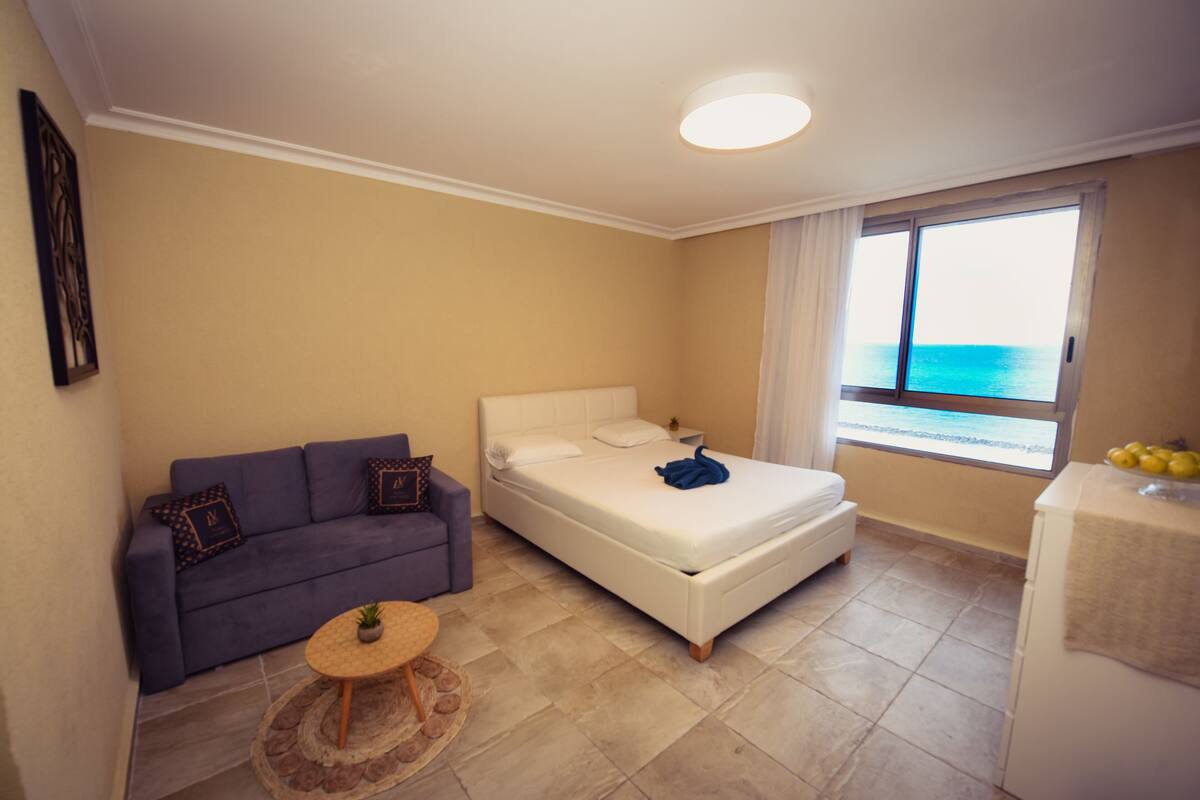 Deluxe Ocean view | Escritorio, insonorización, tabla de planchar con plancha y wifi gratis