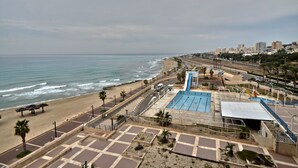 Pemandangan dari hartanah