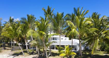 Villa Eva - close to one of the best beaches in Mauritius, maid cooking lunch