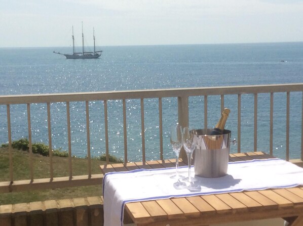 Outdoor dining - Breathtaking Ocean Views,  Luxury Beachside Apartment, Freshwater Bay -  AONB (Freshwater Bay)
