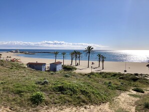 In Strandnähe, Liegestühle