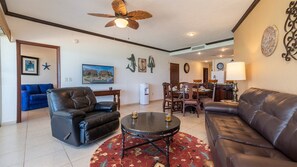 Smart TV, DVD player, books, stereo