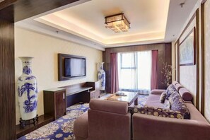 Business Suite with Sea View 