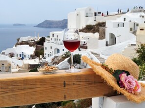Aerial view - Aqua & Terra Traditional Cave Houses (Santorini)