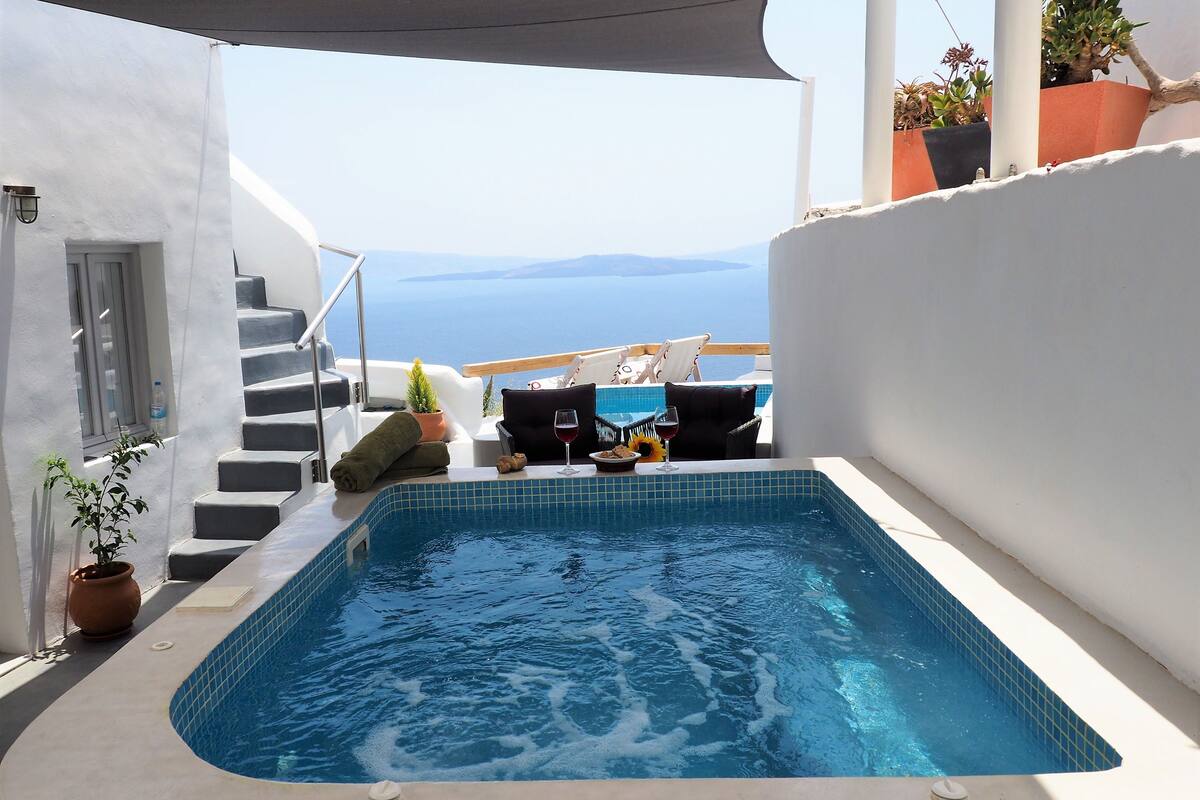 House 1 bedroom outdoor jetted tub Caldera View | Bubbelbad