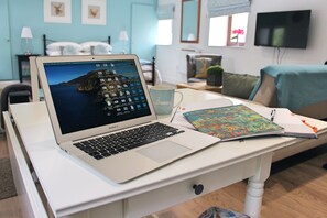 Interior - A cute and cosy cottage, close to the train station. (dunblane)