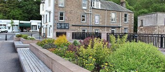 A cute and cosy cottage, close to the train station.