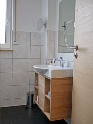 Chambre Double Confort pour 1 personne | Salle de bain