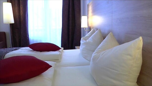 Desk, soundproofing, free WiFi - Gasthof Traube Hotel und Restaurant (Aspach)