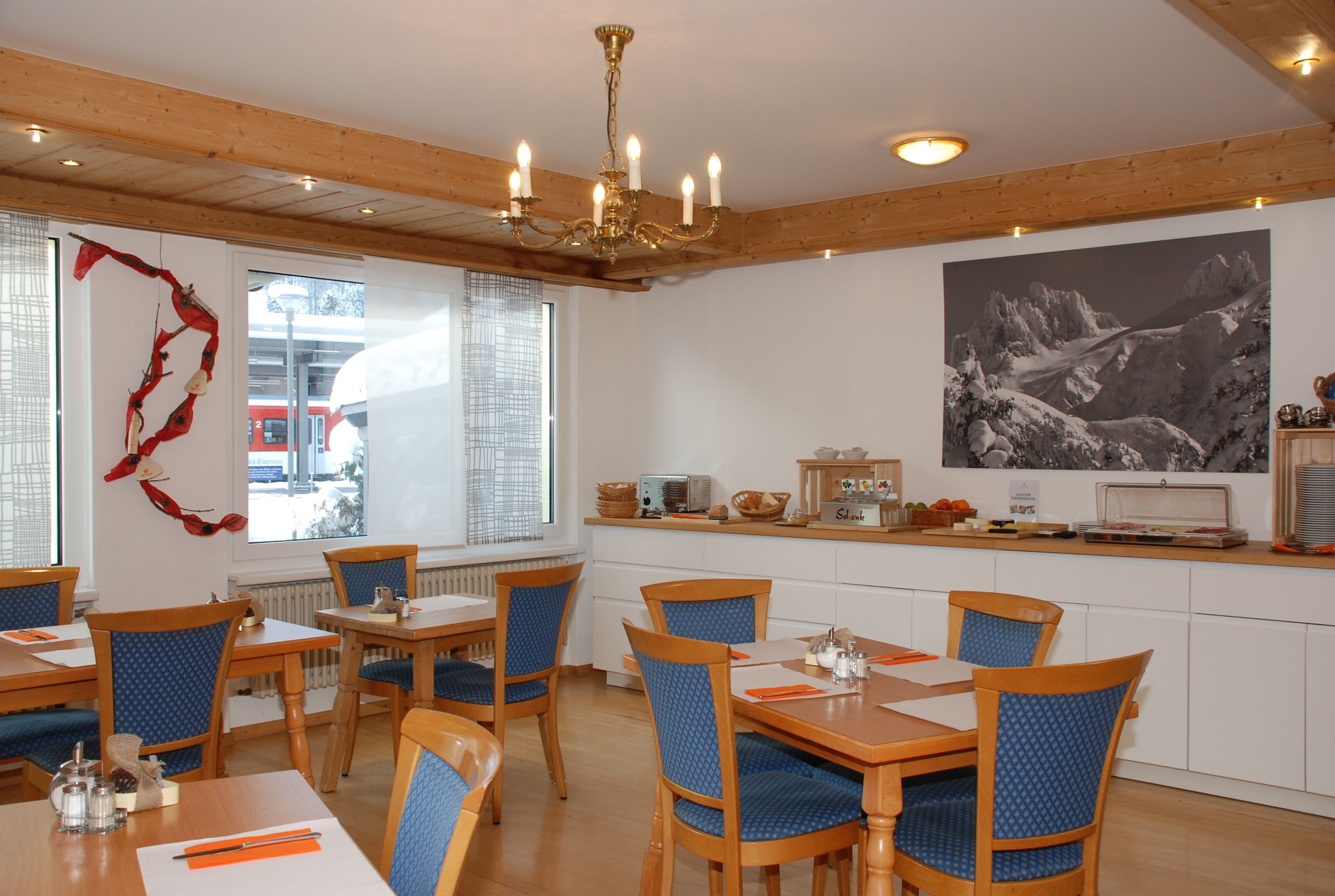 Petit déjeuner buffet compris tous les jours