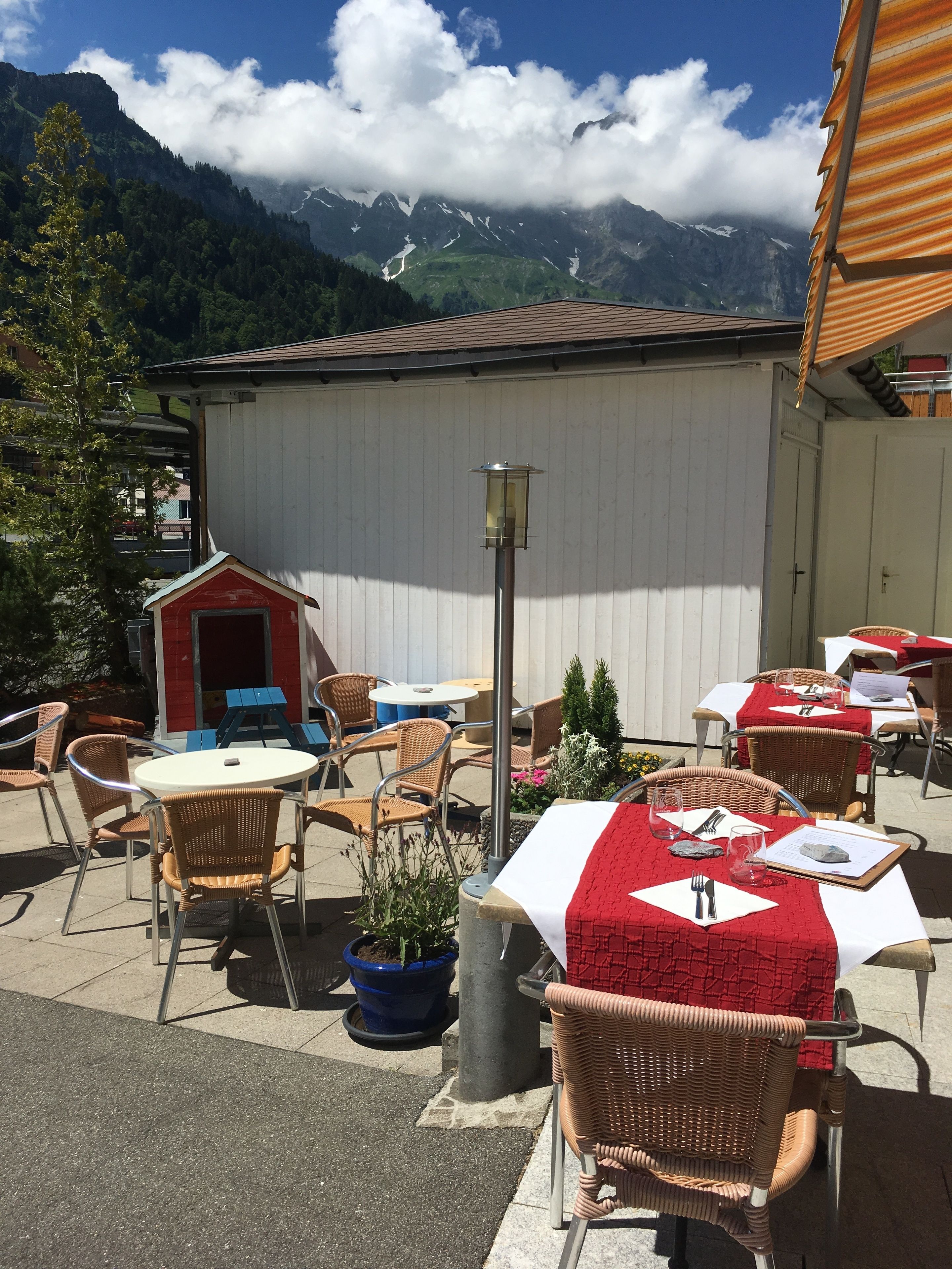 children’s play area – outdoor