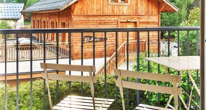 Stunning panoramic view, Cham centre, Pkg & WIFI