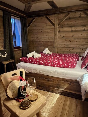 1 bedroom, iron/ironing board, Internet, bed sheets - Haus Gobbis Widespread Hospitality Conca Agordina Dolomiti Wi Fi free  (Gosaldo)