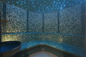 Sauna, baño turco/hammam, salas de tratamientos o masajes 