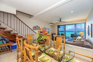 Interior - Noelani 304 – Oceanfront Luxury Retreat  3BR, 2.5BA  Breathtaking Views (Lahaina)