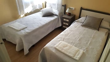 5 camere, ferro/asse da stiro, Wi-Fi gratuito, lenzuola