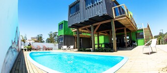 Innbox - Praia Do Rosa - Hostel