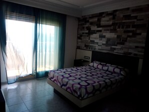 4 bedrooms, iron/ironing board, travel crib, free WiFi - L'Ocell Blau - Villa with private pool in Miami Playa, for 10 people  (MIAMI PLAYA)