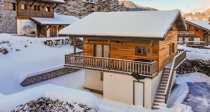 PRETTY TRADITIONAL CHALET UNTERKUNFT 14 PERSONEN