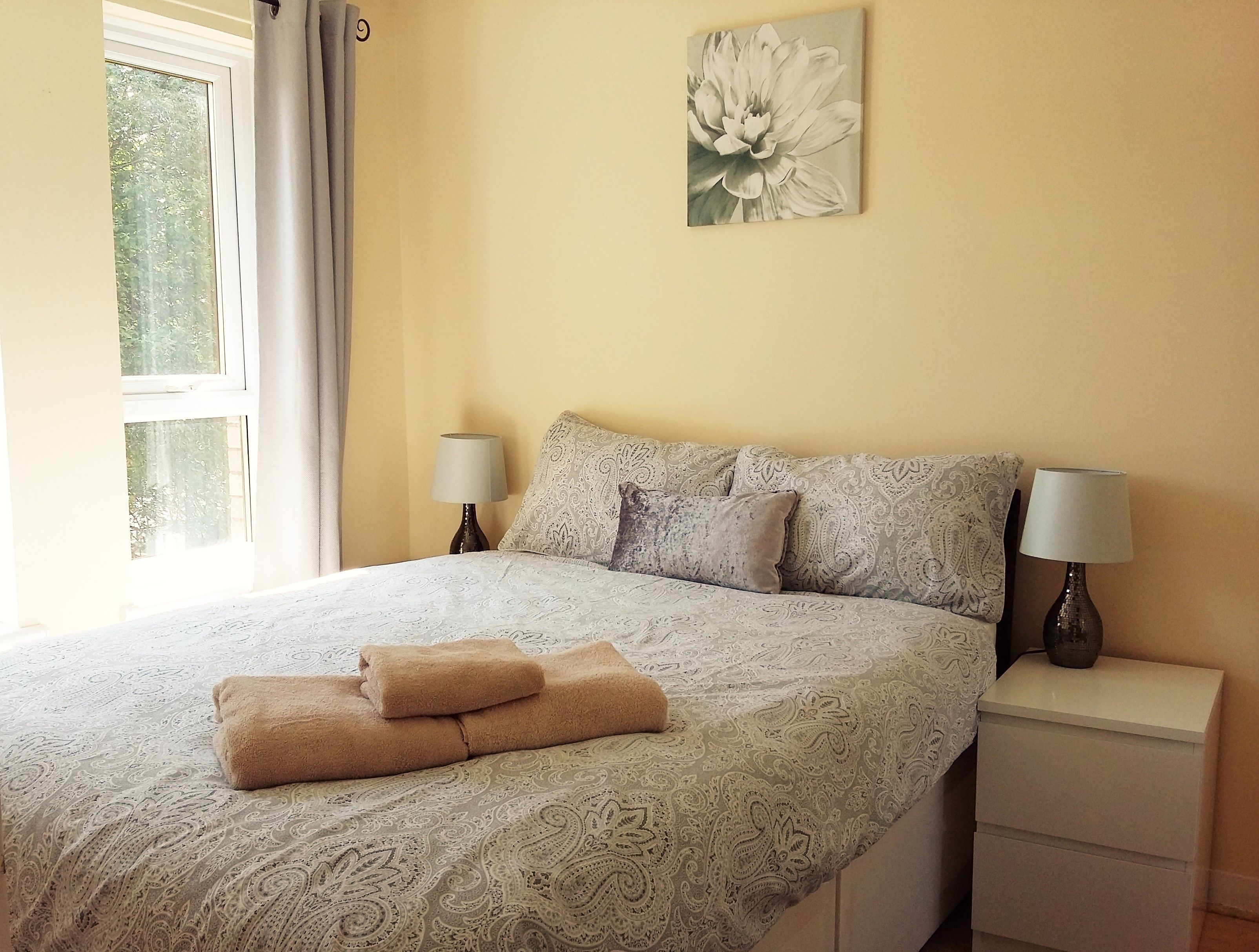 Apartment, 2 Bedrooms | 2 bedrooms, iron/ironing board, free WiFi