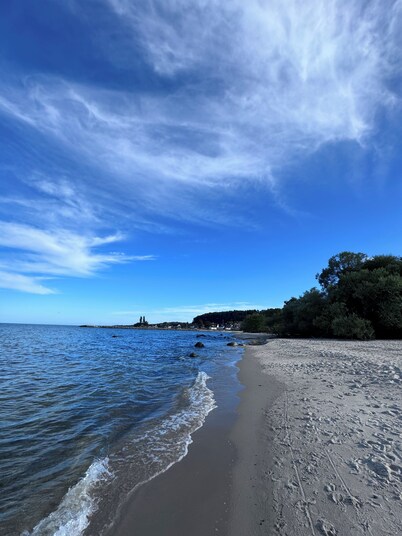 Welcome to a charming house on Österlen near beautiful nature, water and golf!