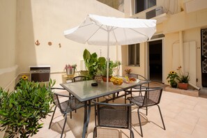 Aire de pique-nique/barbecue