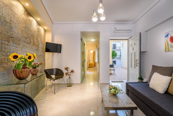 Maison | Aire de séjour | Téléviseur à écran plat