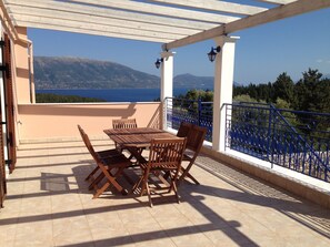 Outdoor dining - villa near fiscardo , at the  village tselentata (fiscardo)