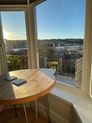 Interior - 'View to The Blue' uninterrupted panoramic views, fantastic location! (Kingswear)