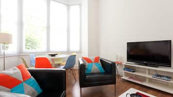 Smart TV, DVD player, books