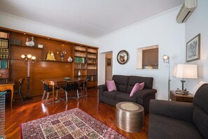 Smart-TV, Bücher
