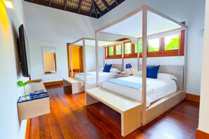 6 chambres, coffres-forts dans les chambres, bureau